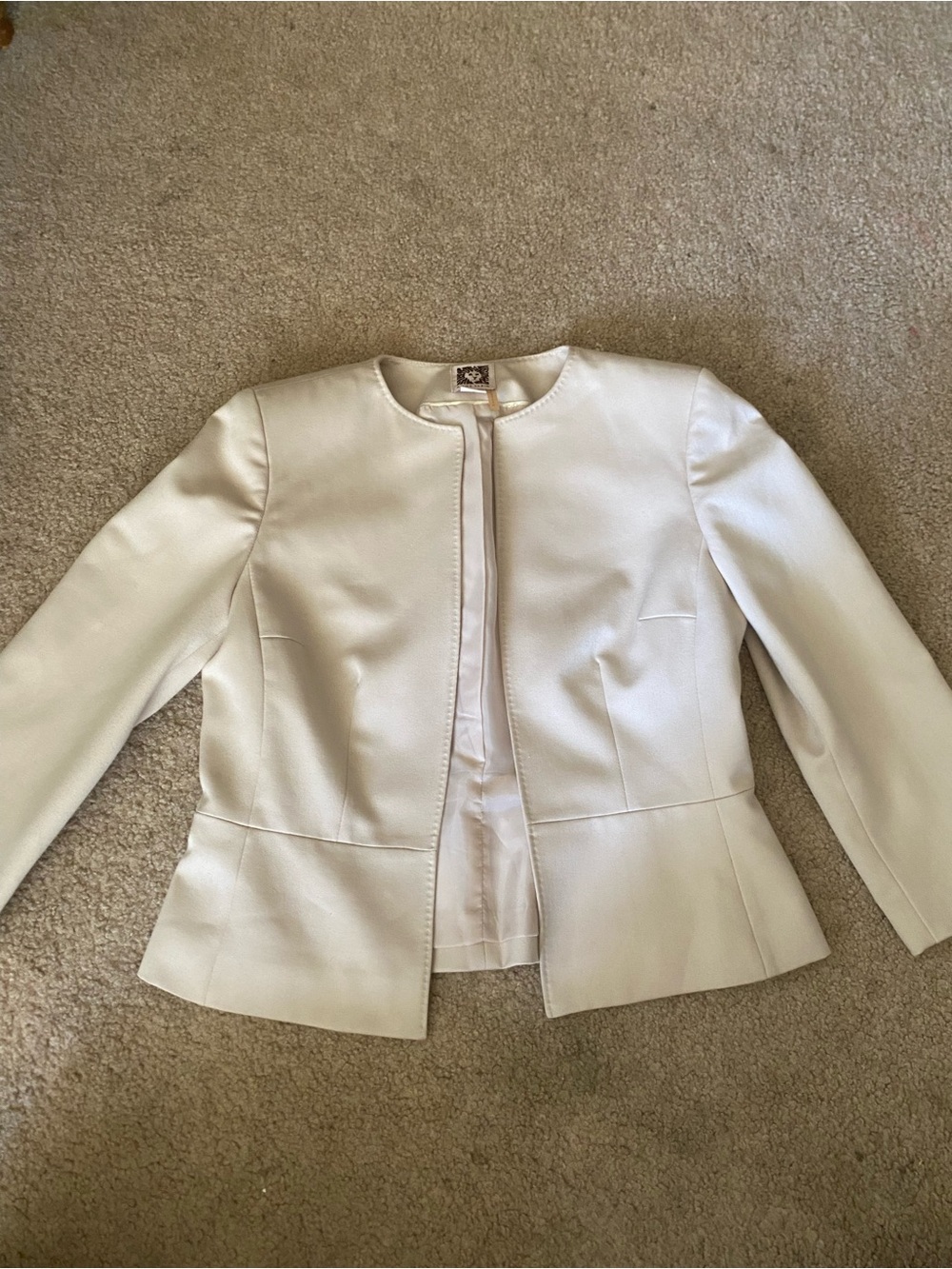 Anne Klein Classic Off-White Collarless Peplum Suit Jacket Blazer Size 2
